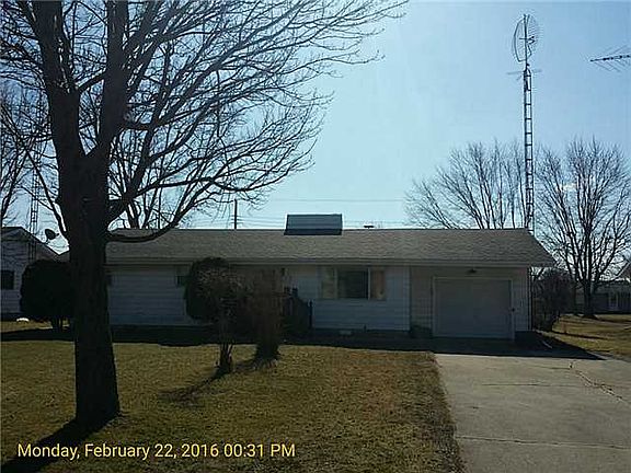 2nd image of 1815 Maumee Dr