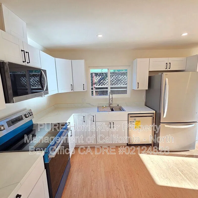 4 bed, 2.0 bath, 1375 sqft, $4,200 — Photo 3