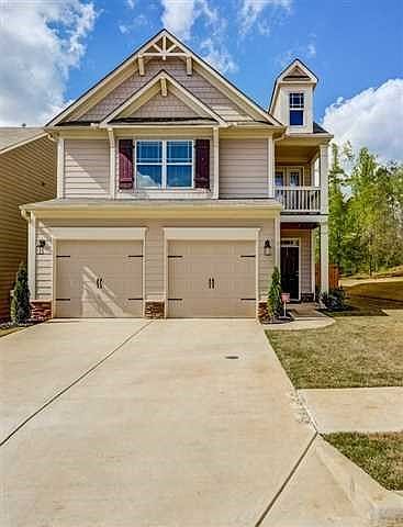 1st image of 210 Highland Village Ln