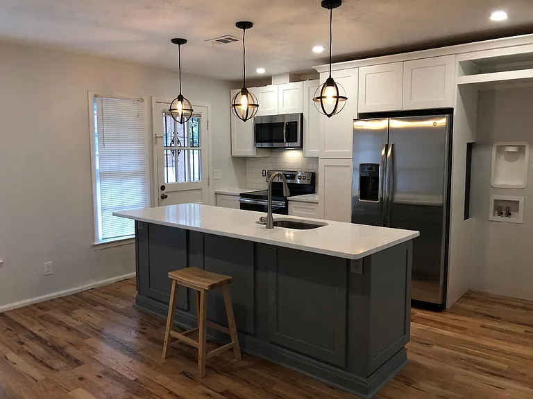 139 E Hill St #40 — Photo 6