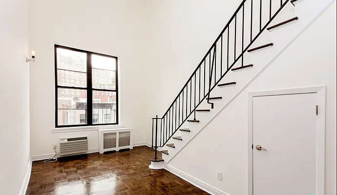 Rented by Mirador Real Estate | media 12