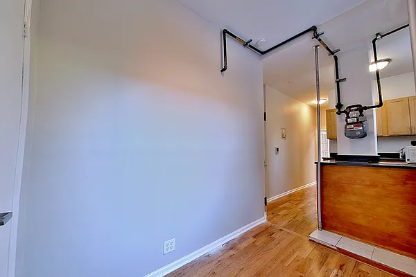 Rented by REAL New York | media 12