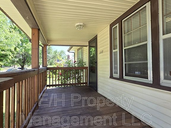 4th image of 1649 N Payne Ave