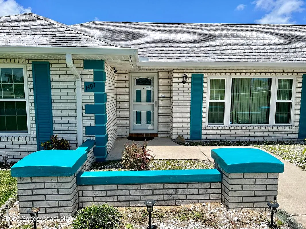 3 bed, 2.0 bath, 1712 sqft, $2,100 — Photo 3