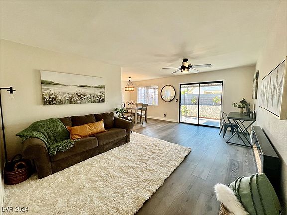 2nd image of 4774 Mahogany Dr