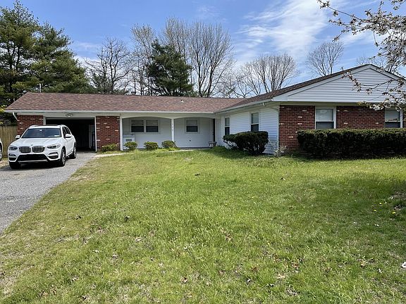 5th image of 113 Wedgewood Dr