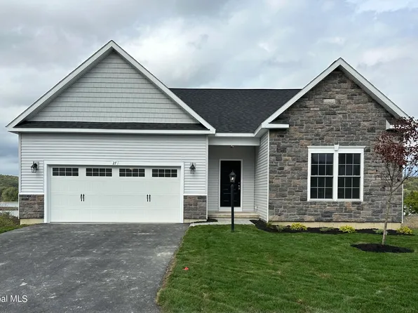 27 Harbor Lane, Cohoes, NY 12047