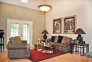 5th image of 2506 Wedglea Dr APT 908
