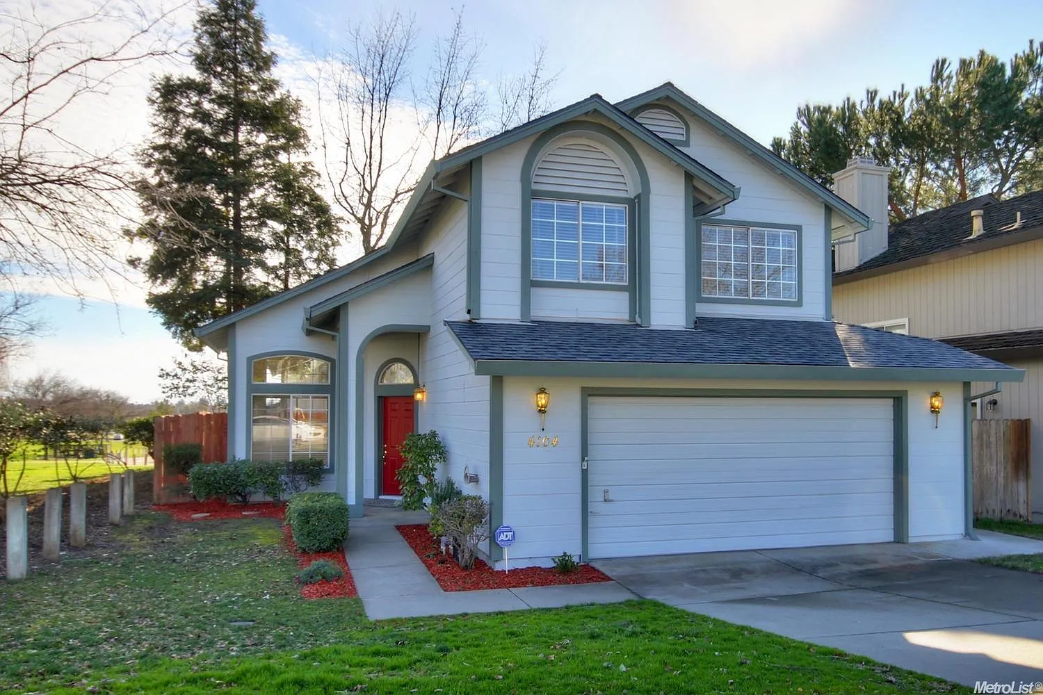 4104 Diane Dr photo 1