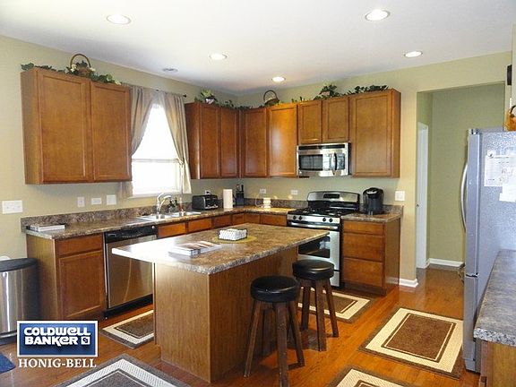 4th image of 2328 Monarchos Ln