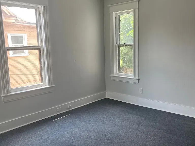 1415 Chapman Ave SW — Photo 8