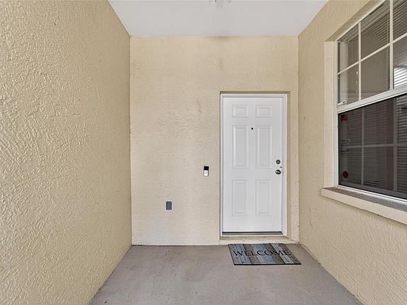 5th image of 1050 Starkey Rd APT 509
