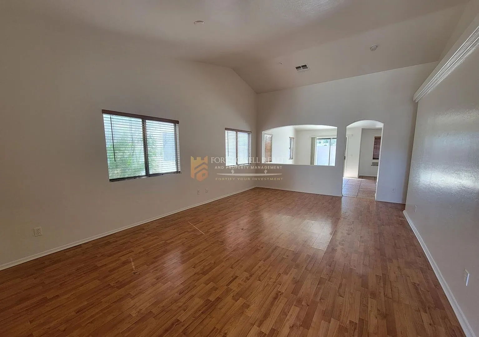 3 Bedroom, 2 Bath, & Den Home Coming Soon! — Photo 2
