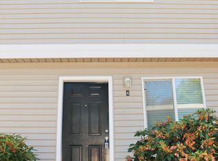 211 SE 126th Ave APT 4, Portland, OR 97233