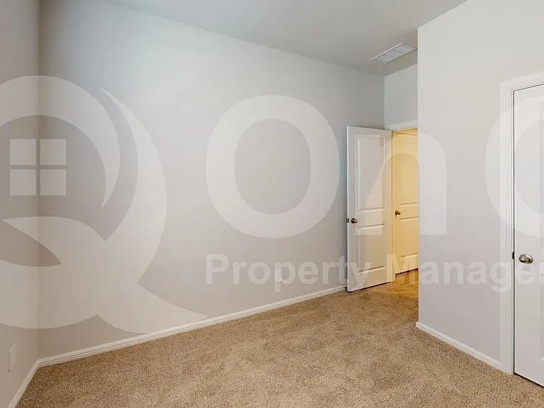 5459 Gold Pond Dr — Photo 14