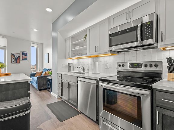 2nd image of 335 Cedar St #401