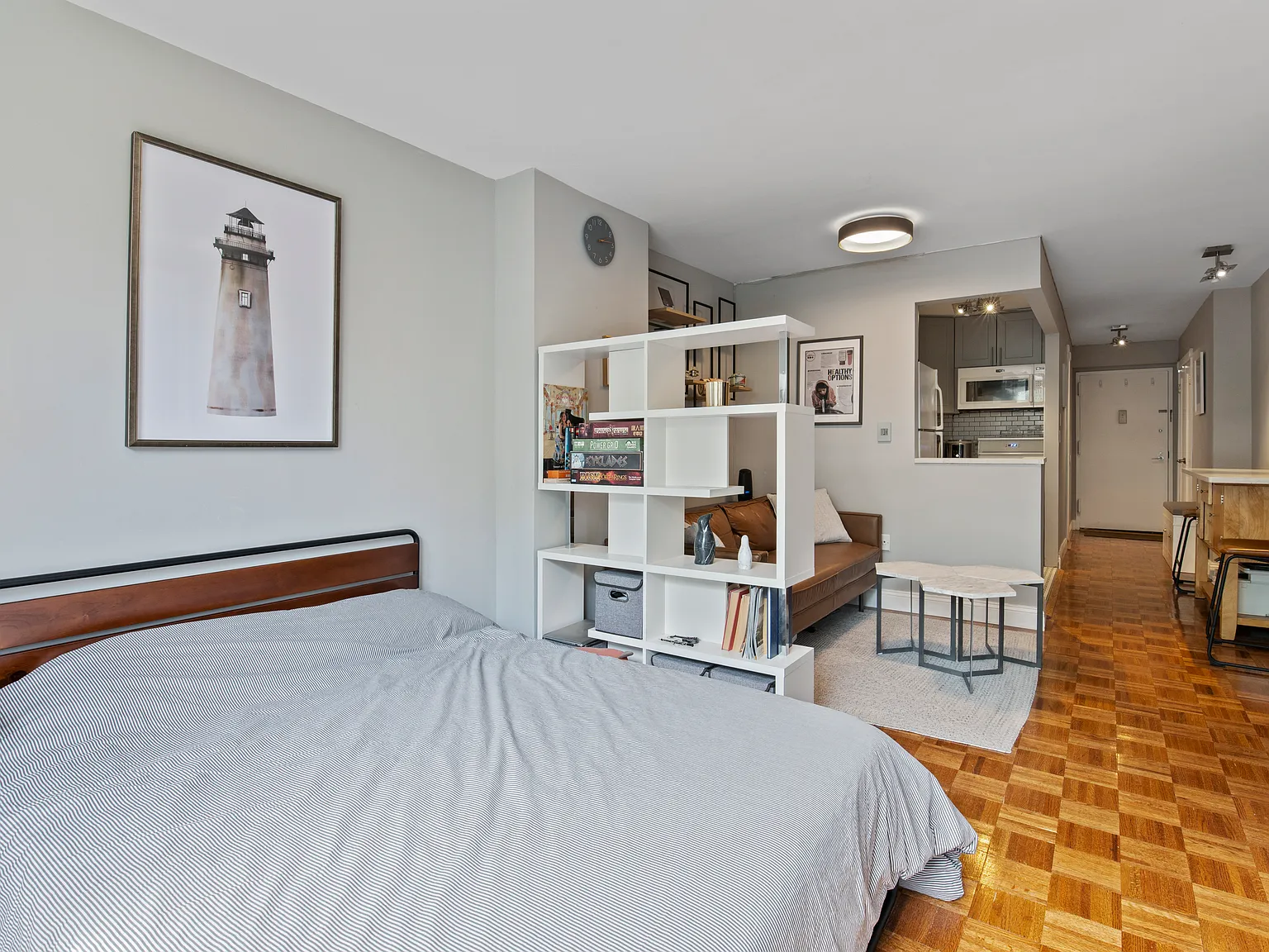 222 West 14th Street — Photo 2