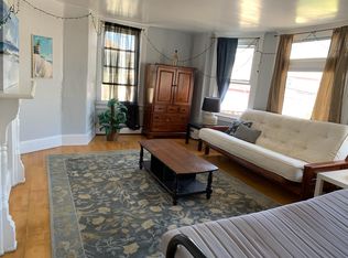 694 Thames St #2, Newport, RI 02840