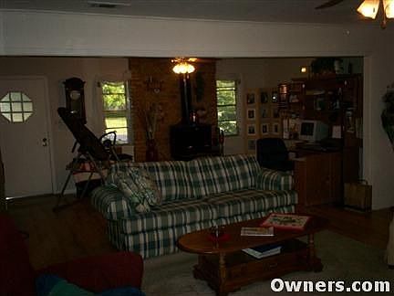 5th image of 108 Dellbrook Dr