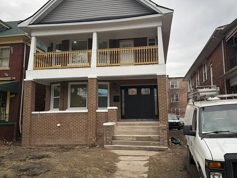 Glynn Ct — Photo 1