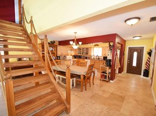 2464 Southridge Rd, Delray Beach, FL 33444