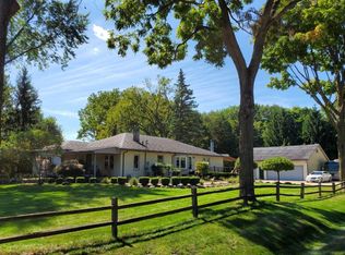 29705 Linden St, Farmington Hills, MI 48336