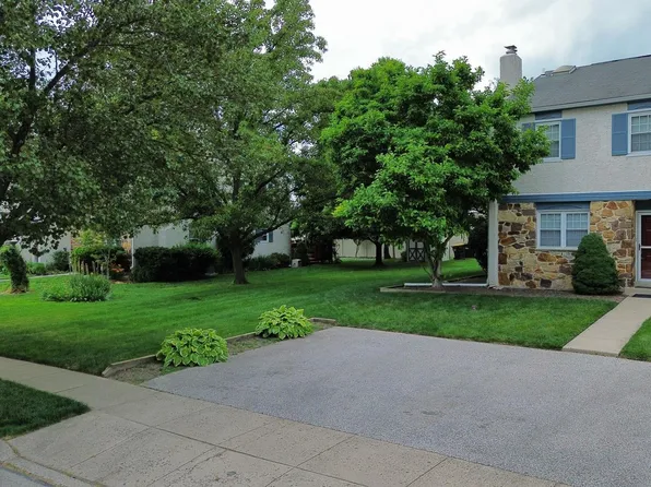 264 Lawndale Ave, King Of Prussia, PA 19406