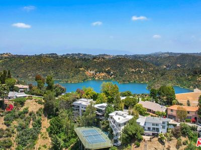 1991 Stradella Rd, Los Angeles, CA, 90077