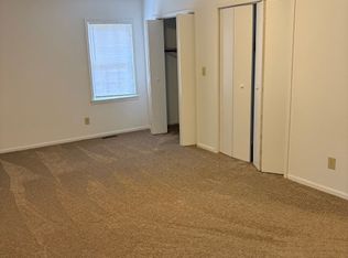 3865 Parks Rd #J, Flowery Branch, GA 30542