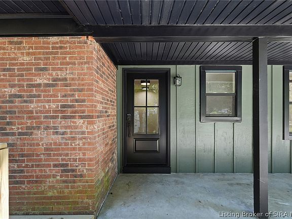 3rd image of 1668 Silver Creek Drive