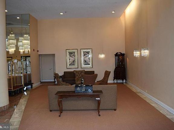 5th image of 3800 Powell Ln APT 410