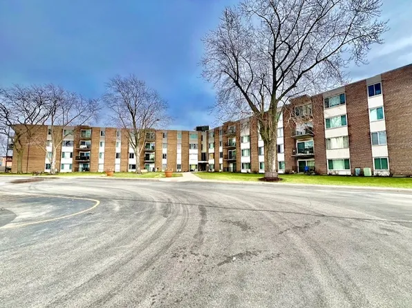 140 W Wood St Unit 230, Palatine, IL 60067