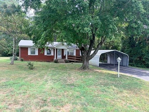 2nd image of 610 Mockingbird Ave