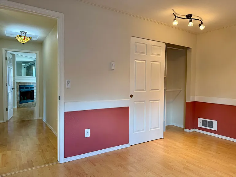 10001 NE 12th St #116 — Photo 15