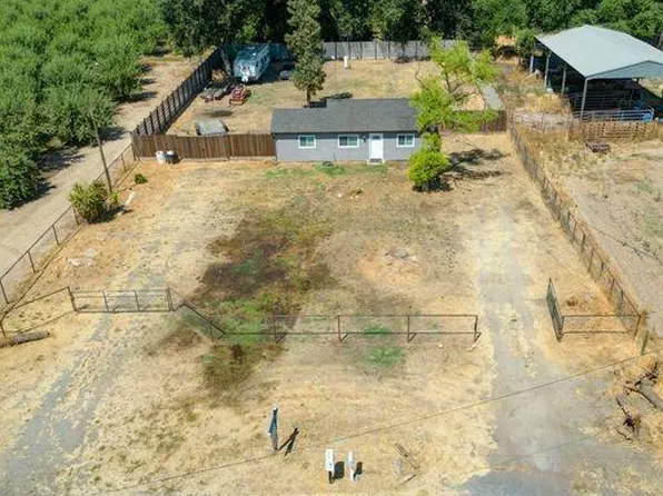 531 Roscoe Rd, Modesto, CA 95357