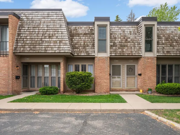 6373 Barrie Rd, Edina, MN 55435