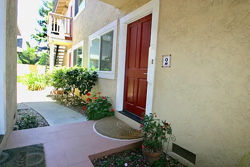 925 Azure St Photo 1