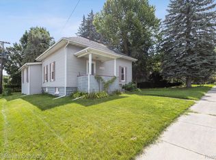 4284 Huron St, North Branch, MI 48461