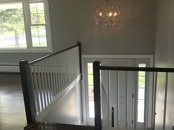 3rd image of 140 S Circle Ave