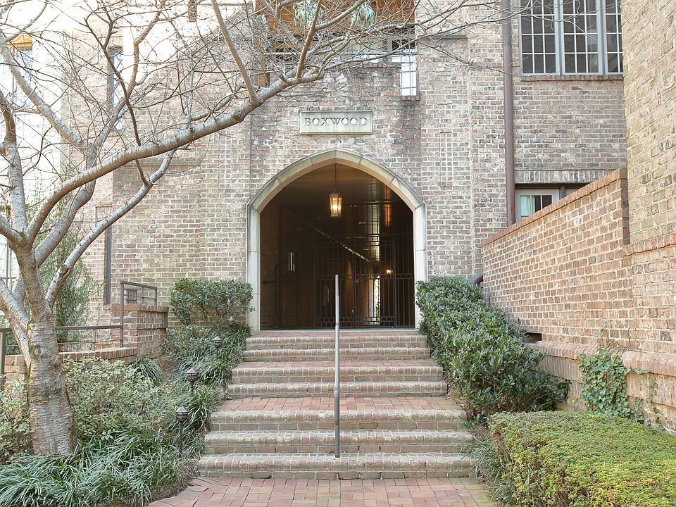 Welcome to the Boxwood