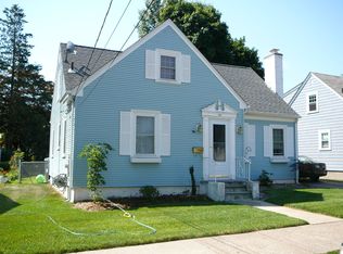 192 W Forest Ave, Pawtucket, RI 02860