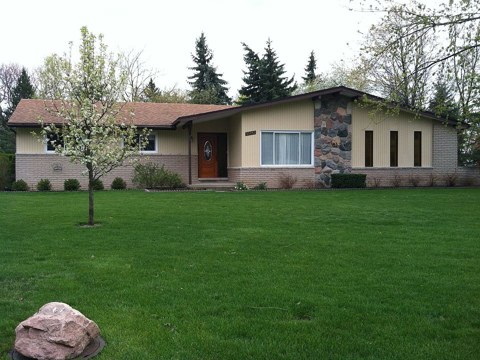 1st image of 35253 Drake Heights Dr