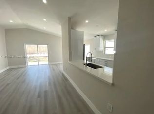 12024 SW 210th Ter, Miami, FL 33177