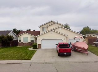 2365 N Haskett St, Mountain Home, ID 83647