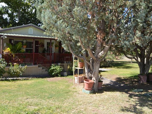 4th image of 2 Geraldine Ct