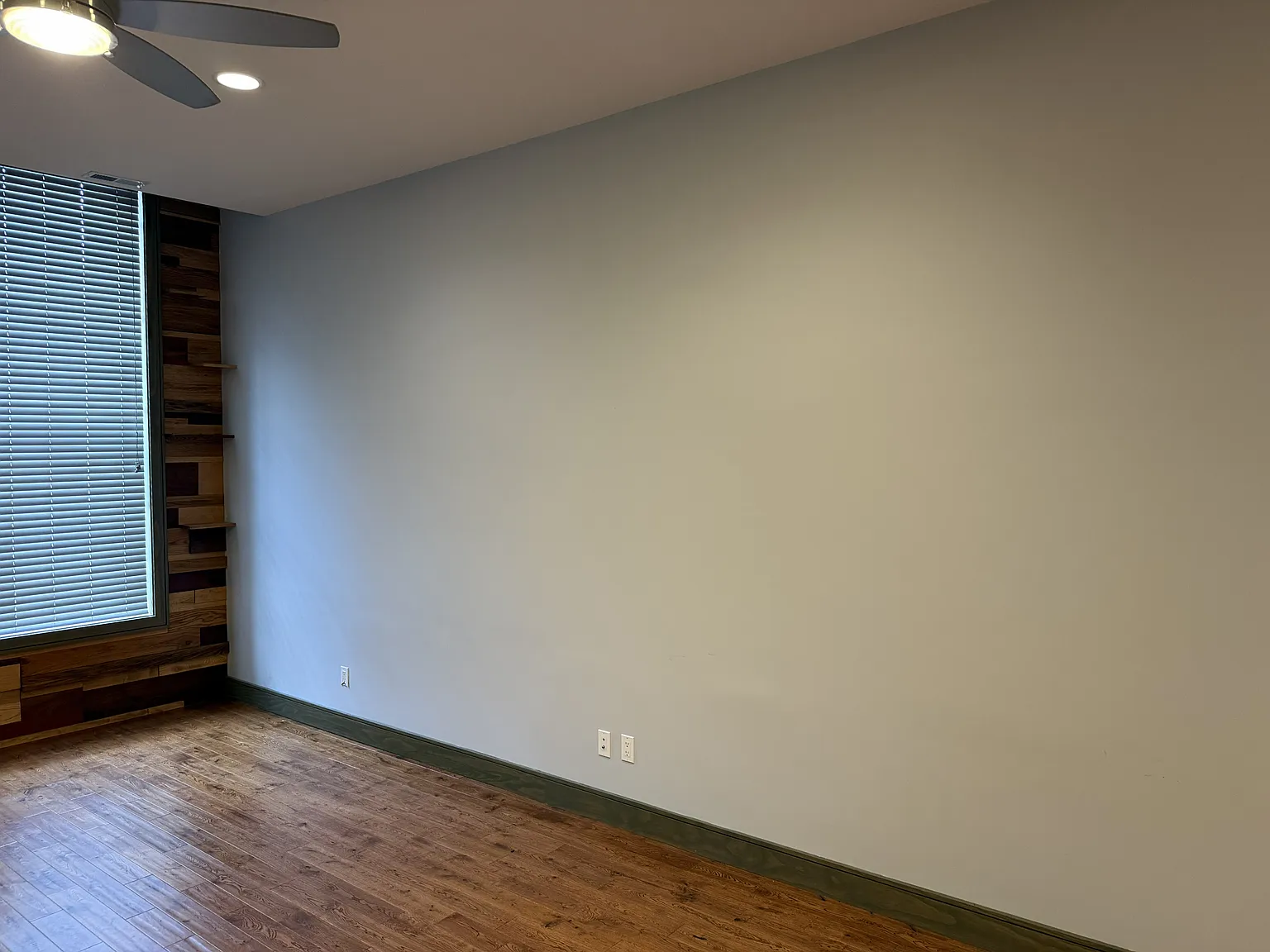 1 bed, 1100 sqft, $1,500 — Photo 4