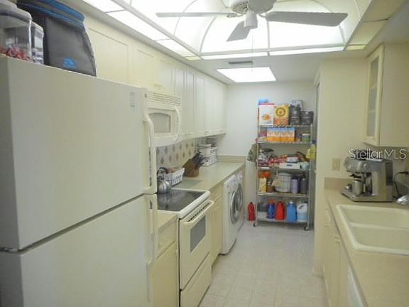 4th image of 798 Capri Isles Blvd APT 238