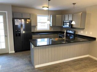 38 River St, Colchester, VT 05404
