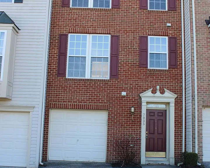 7035 S Sentinel Ln — Photo 1