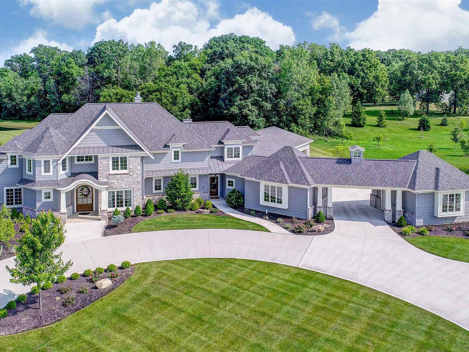 323 Twin Eagles Blvd, Huntertown, IN 46748 | Zillow